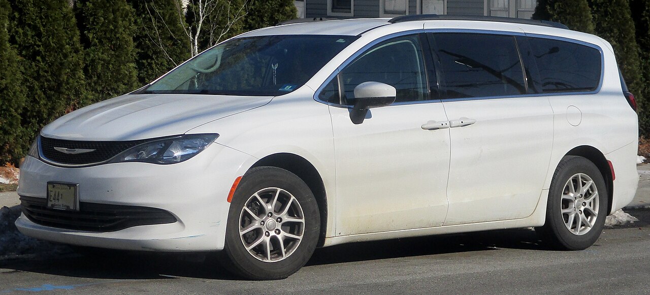 2026 Chrysler Voyager