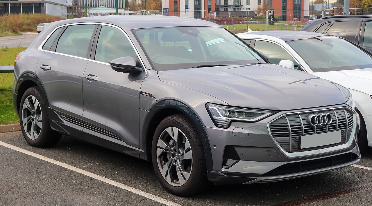 2022 Audi e-tron