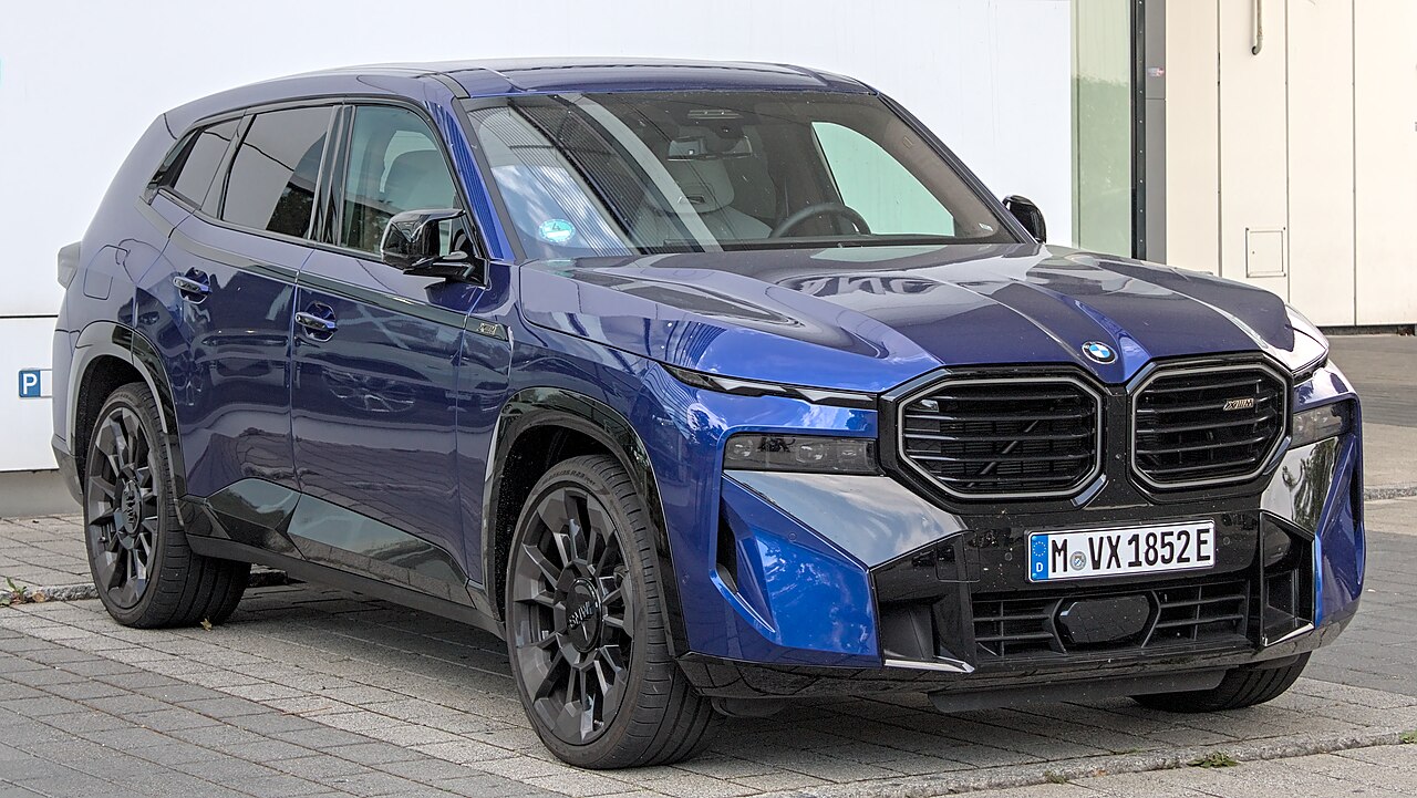 2023 BMW XM