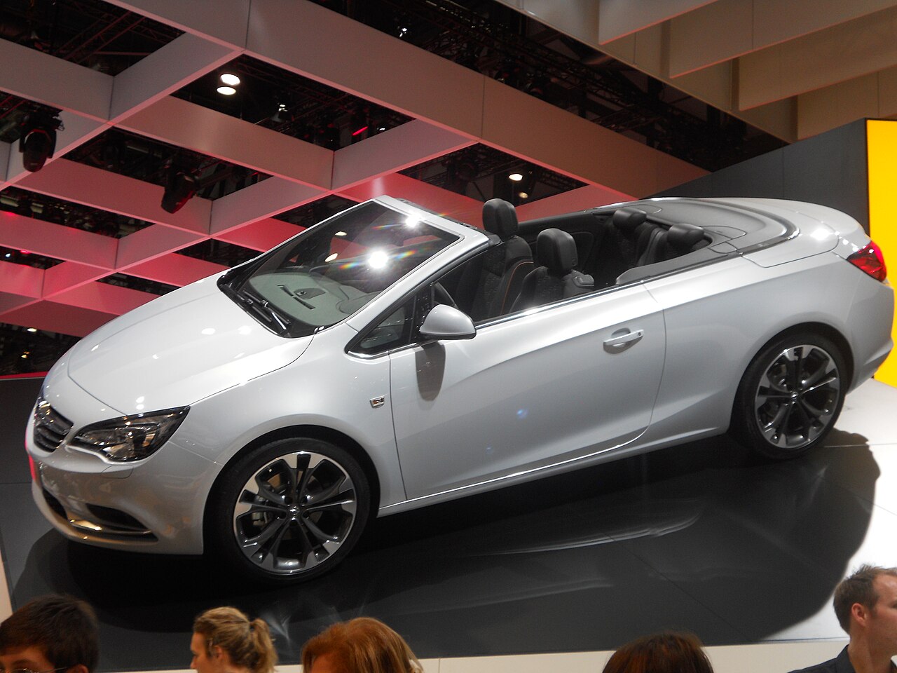 2016 Buick Cascada