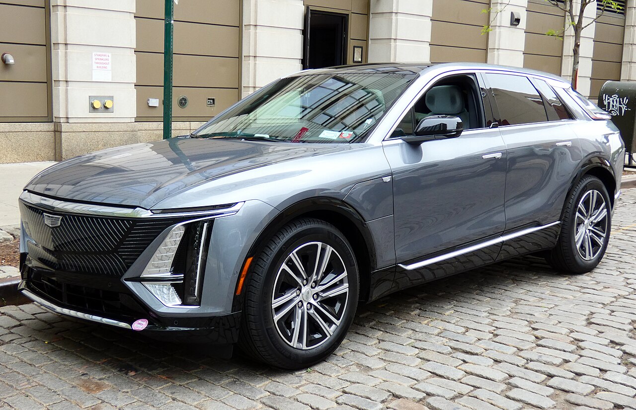 2025 Cadillac Lyriq