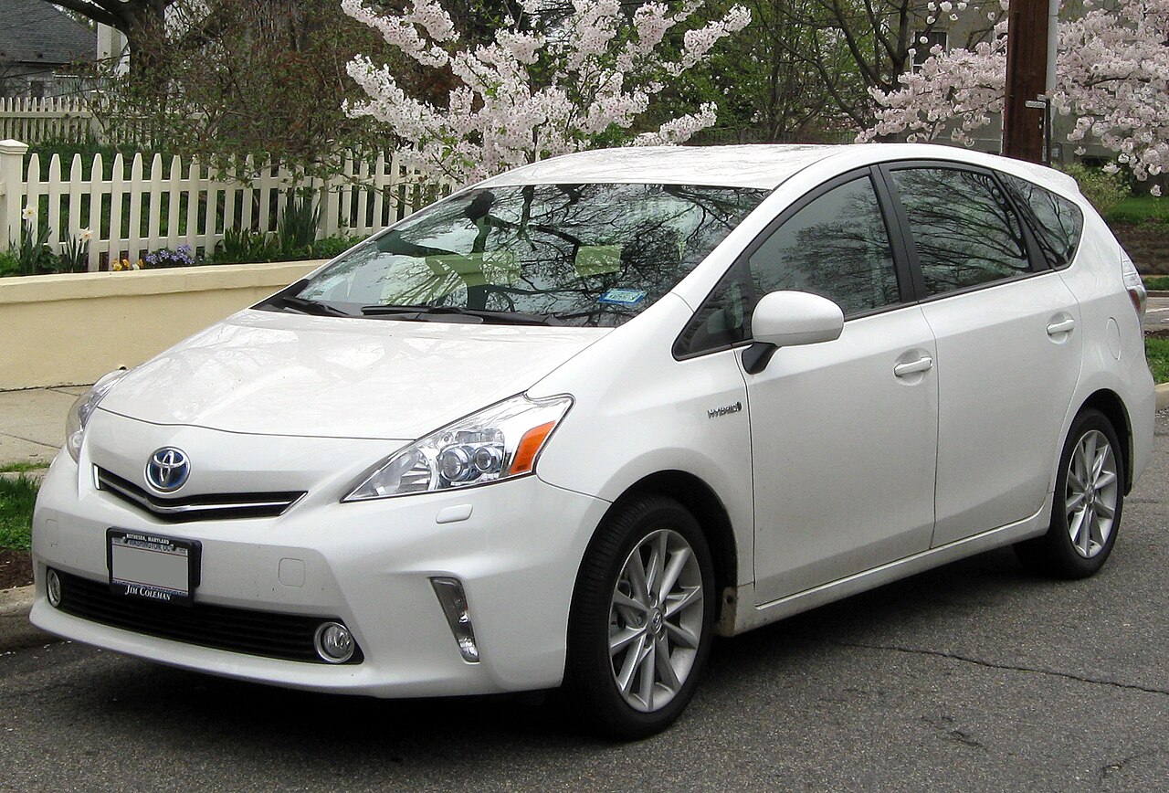 2013 Toyota Prius V