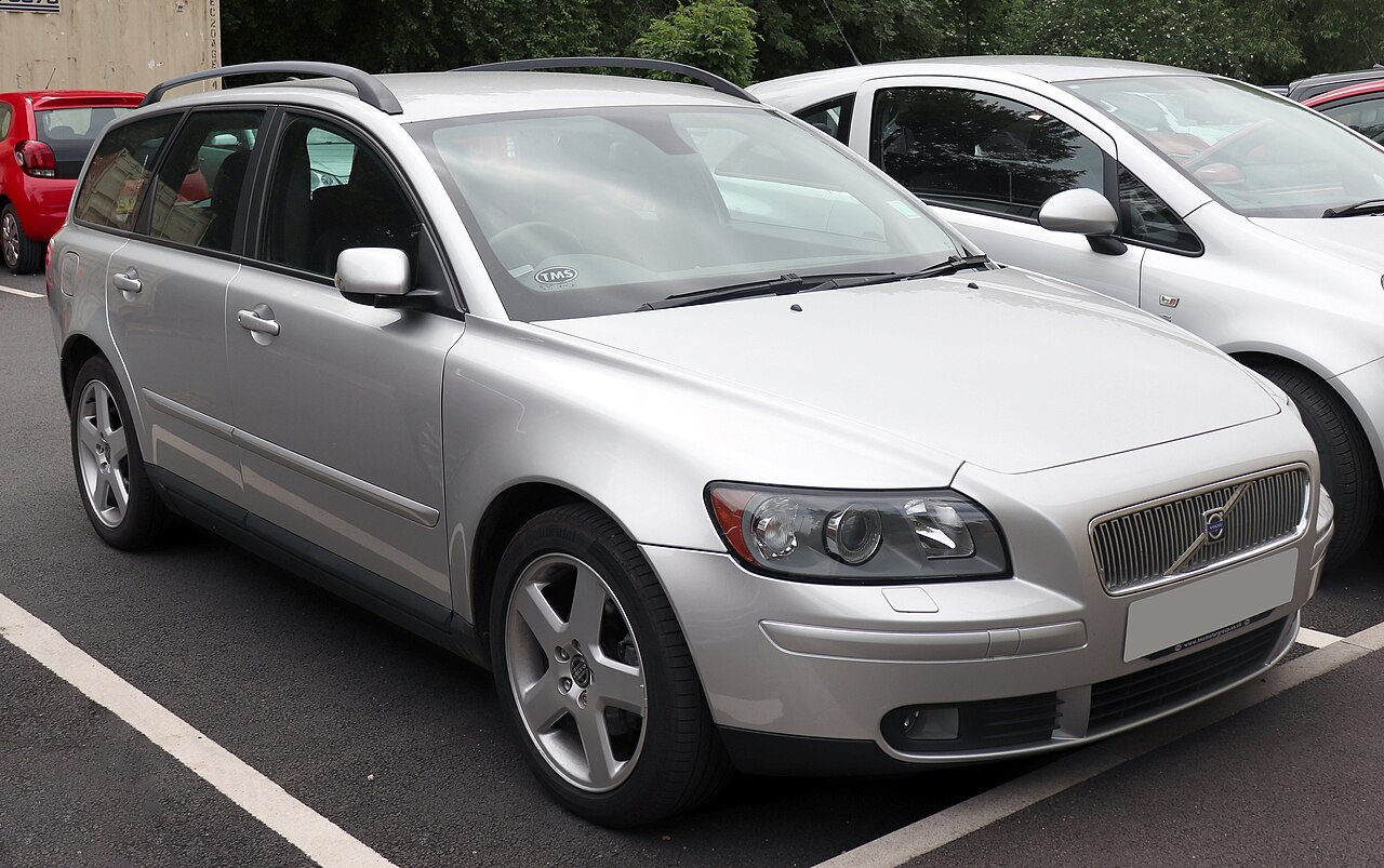 2005 Volvo V50